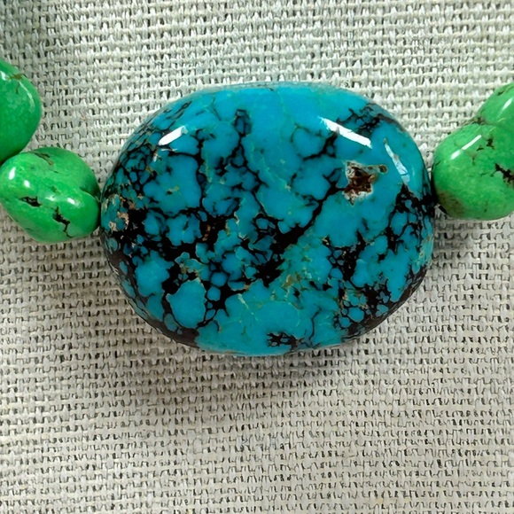 Artisan Necklace Gemstone Turquoise Howlite beads Sterling silver 925 clasp - Picture 3 of 9